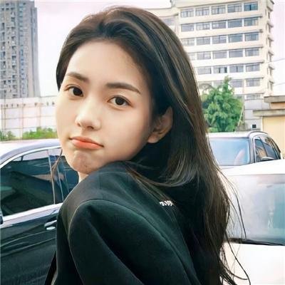 黑暗中的十个女人